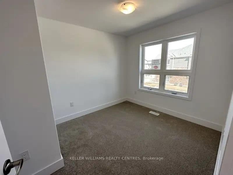 49 Gateway Drive thumbnail 19