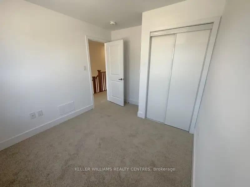 49 Gateway Drive thumbnail 20