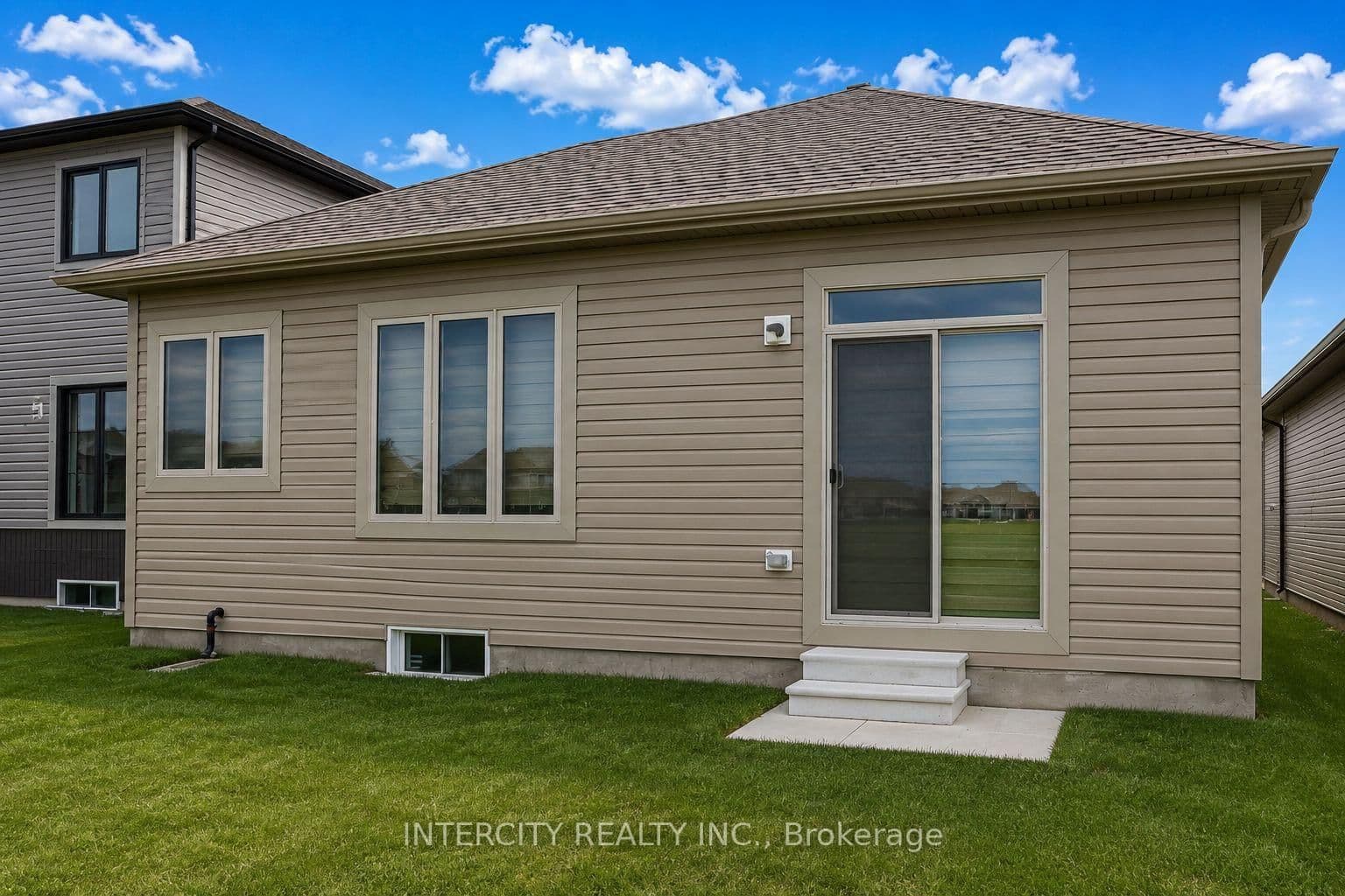 17 Union Boulevard thumbnail 46
