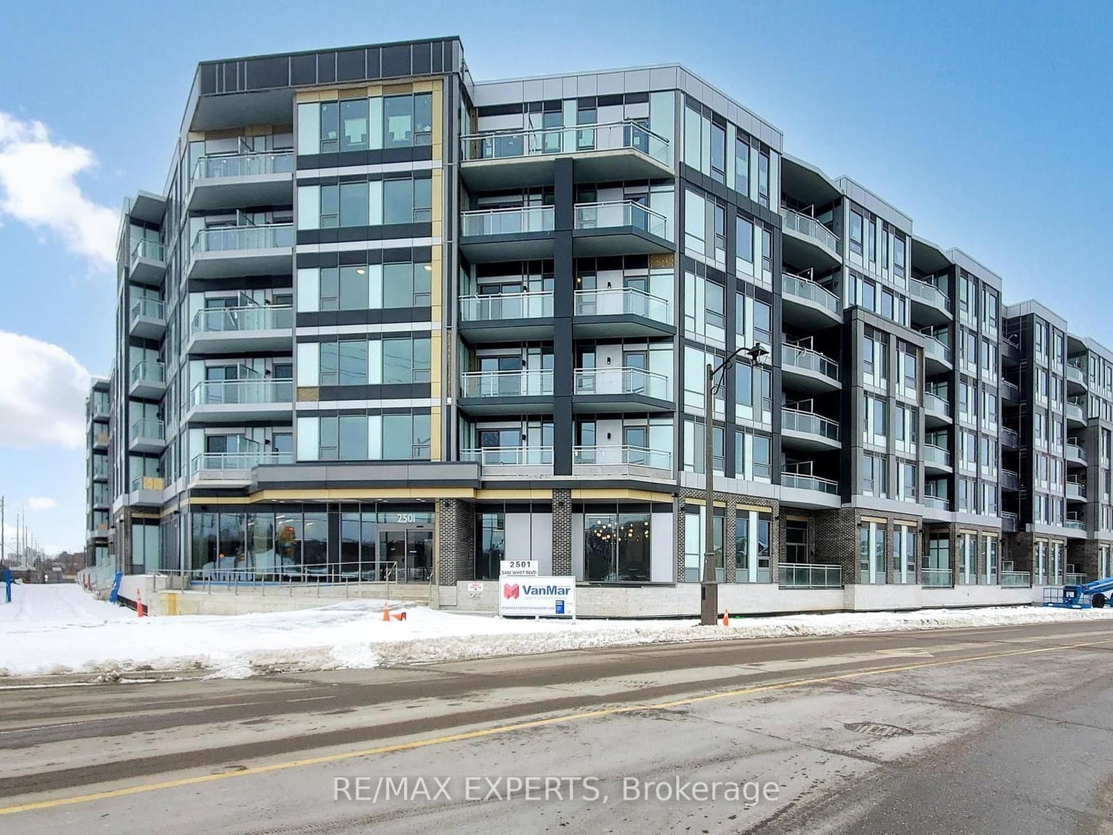 2501 Saw Whet Boulevard, Unit 241