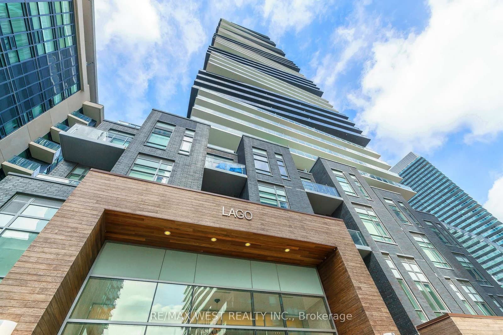 56 Annie Craig Drive, Unit 4206