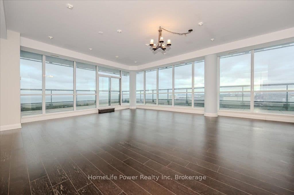 1 Hurontario Street, Unit 2001 thumbnail 12