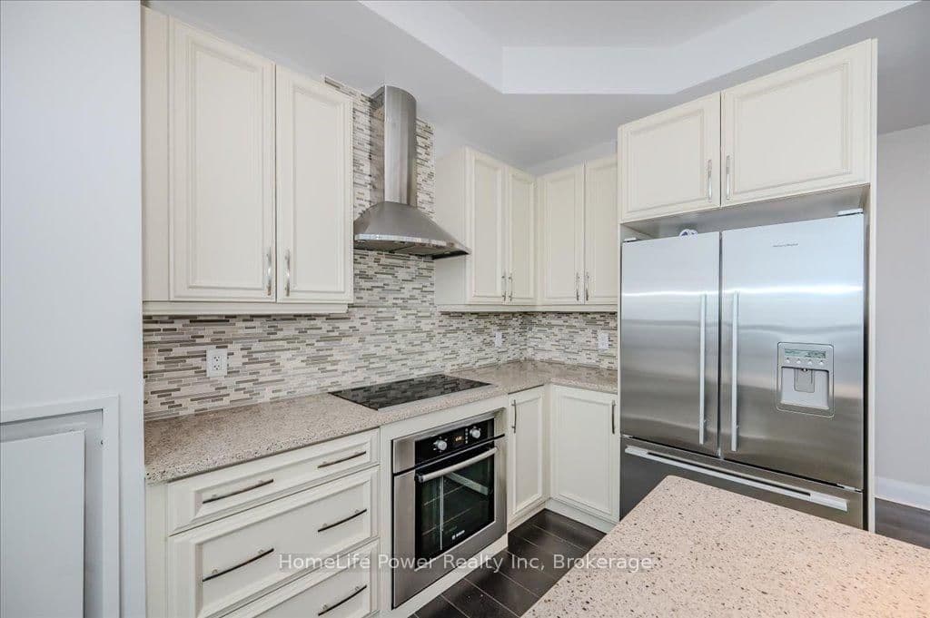 1 Hurontario Street, Unit 2001 thumbnail 18