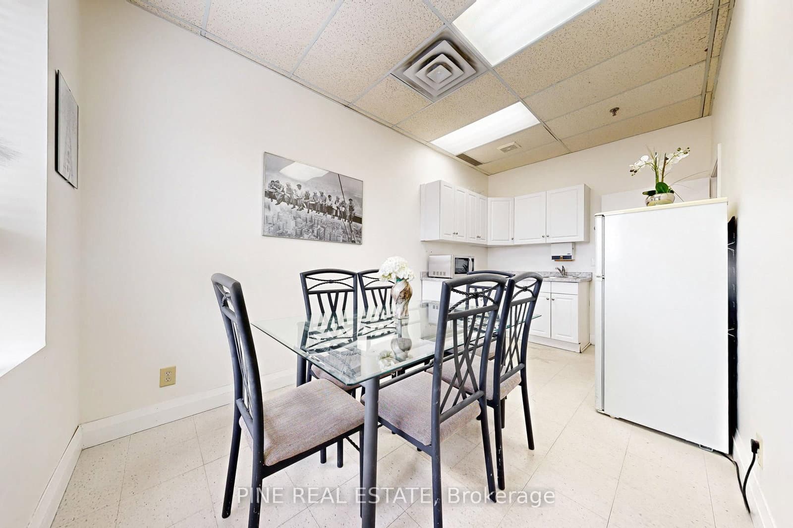 61 Advance Road, Unit 9 thumbnail 32