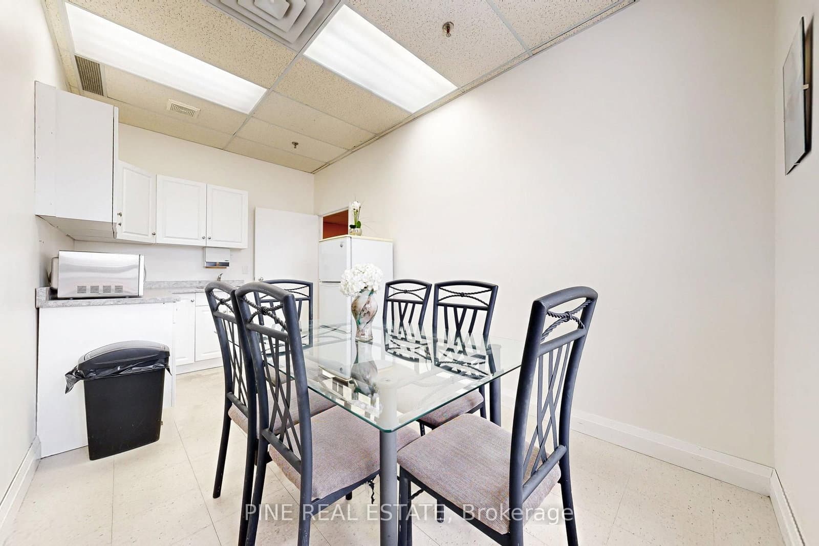 61 Advance Road, Unit 9 thumbnail 33