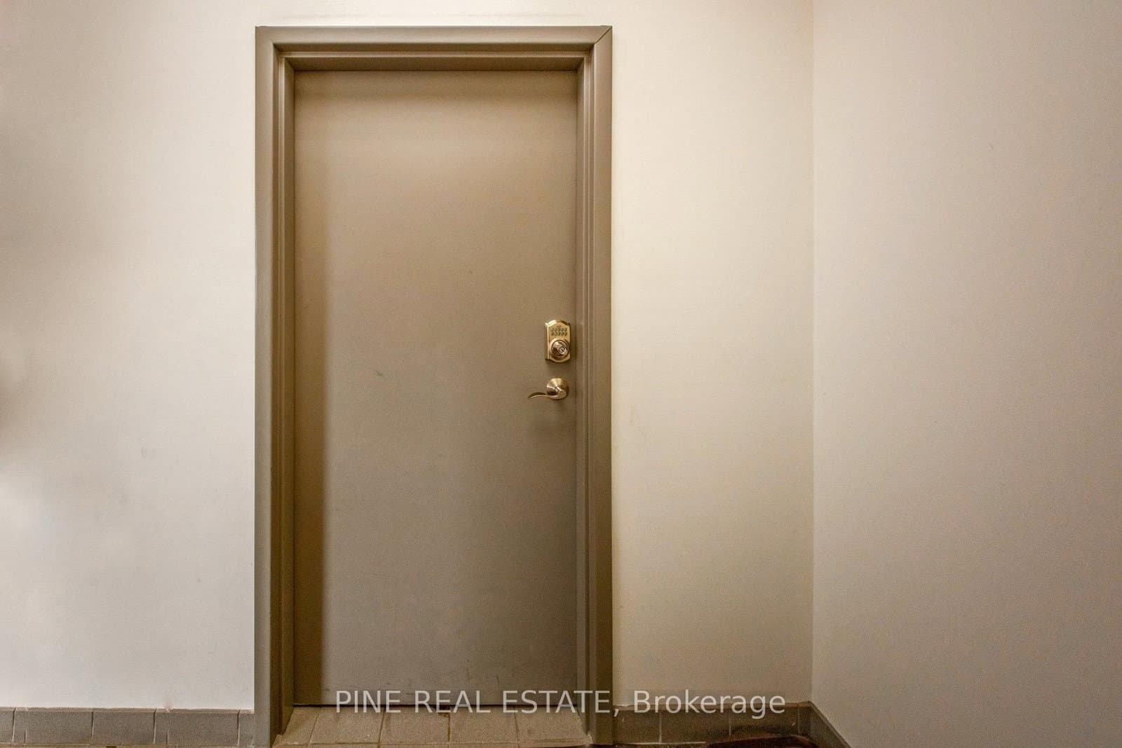 61 Advance Road, Unit 9 thumbnail 36