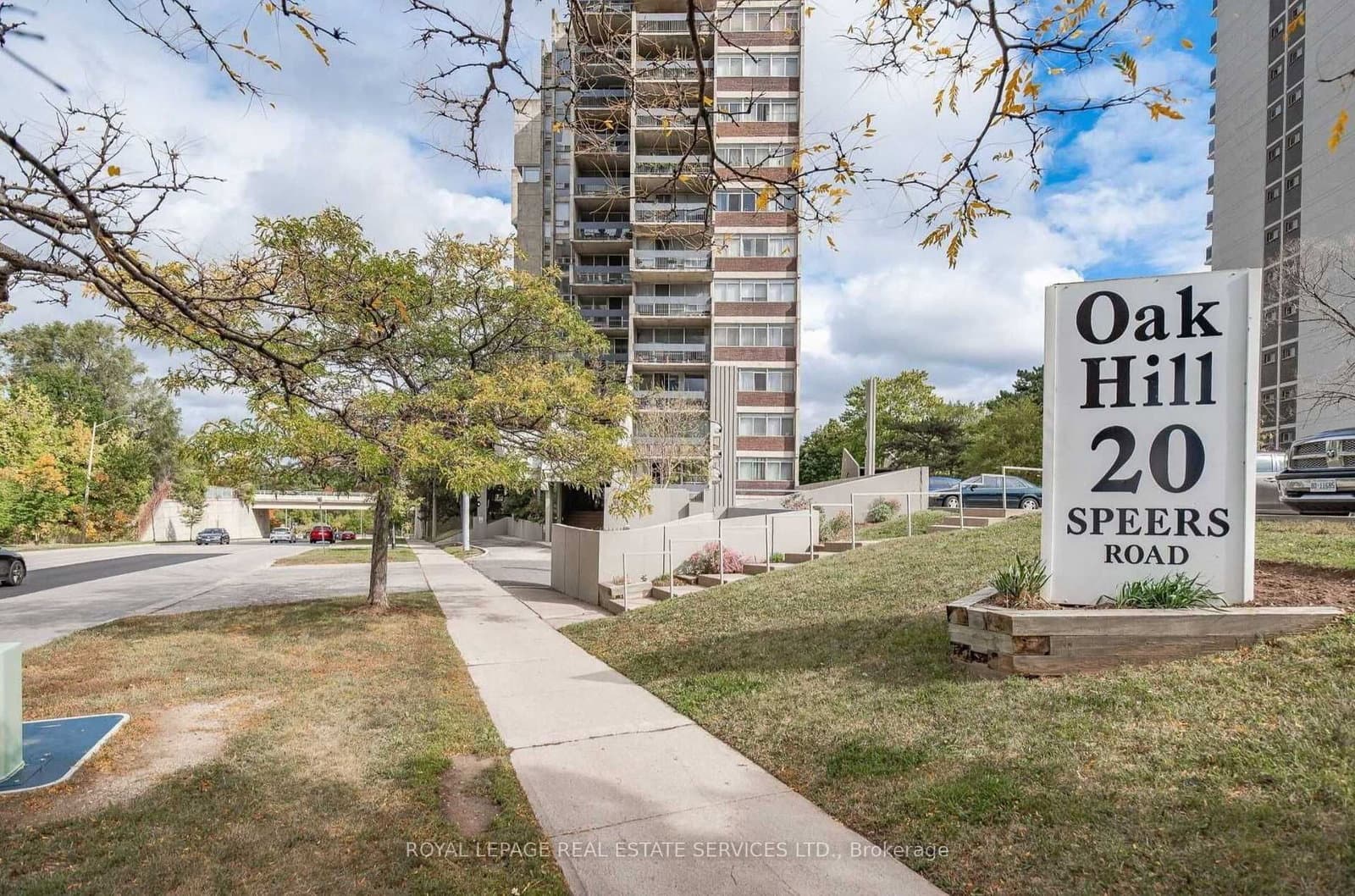 20 Speers Road, Unit 607