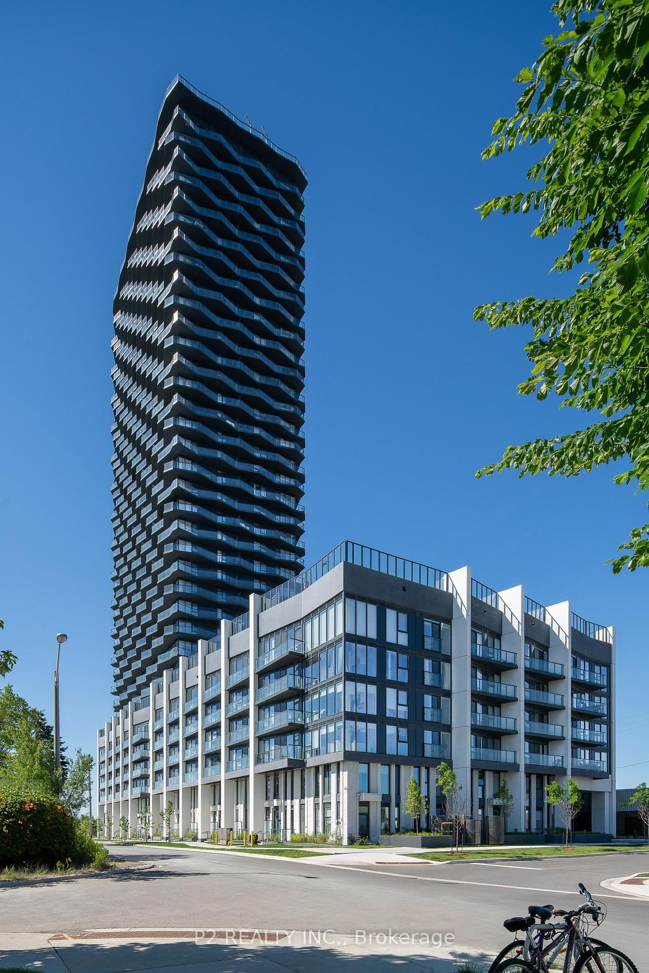 36 Zorra Street, Unit 607