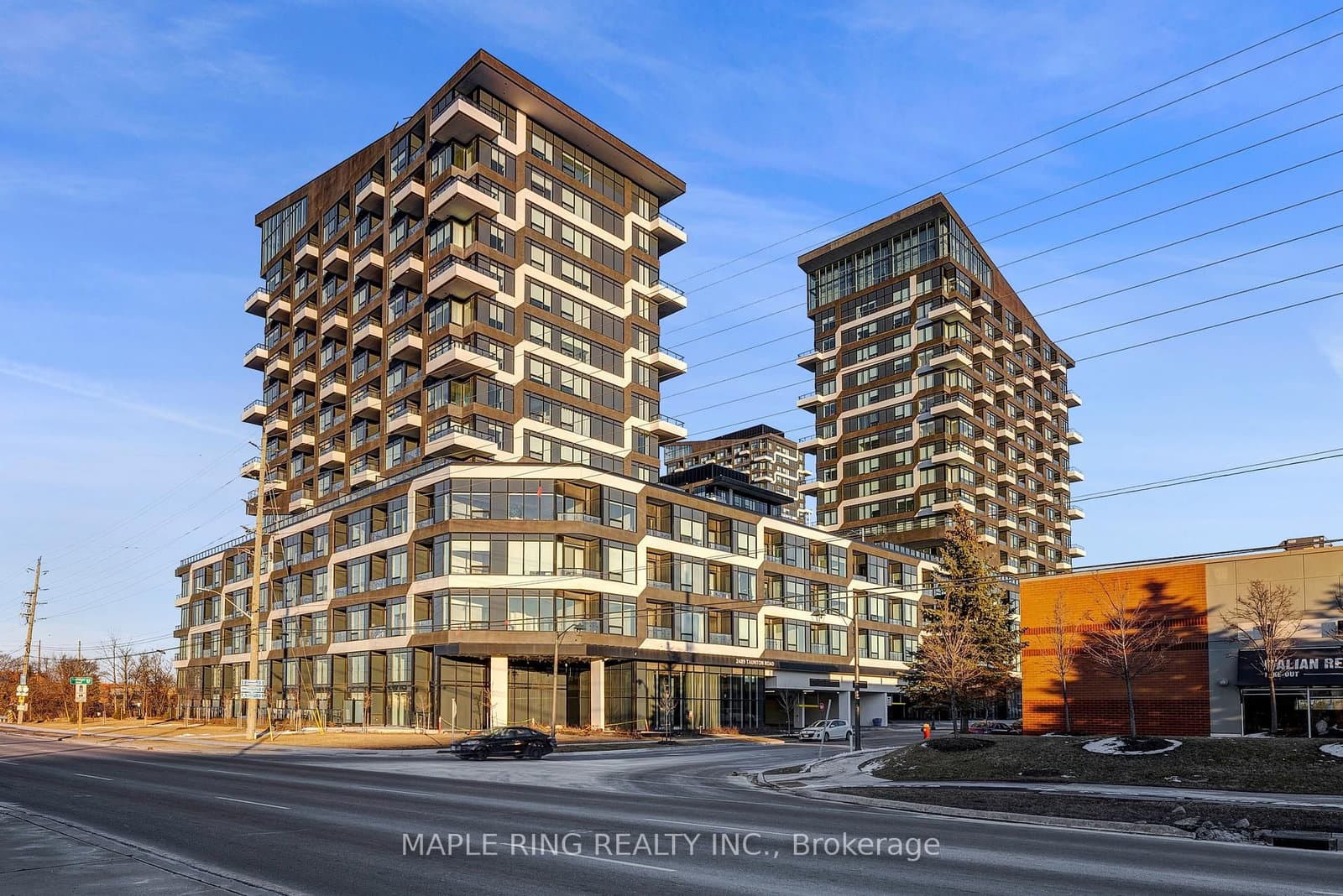 2489 Taunton Road, Unit 105