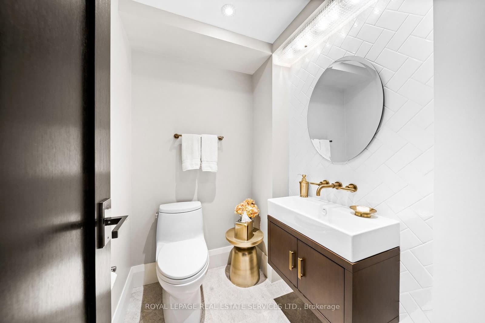 50 Old Mill Road, Unit 501 thumbnail 45