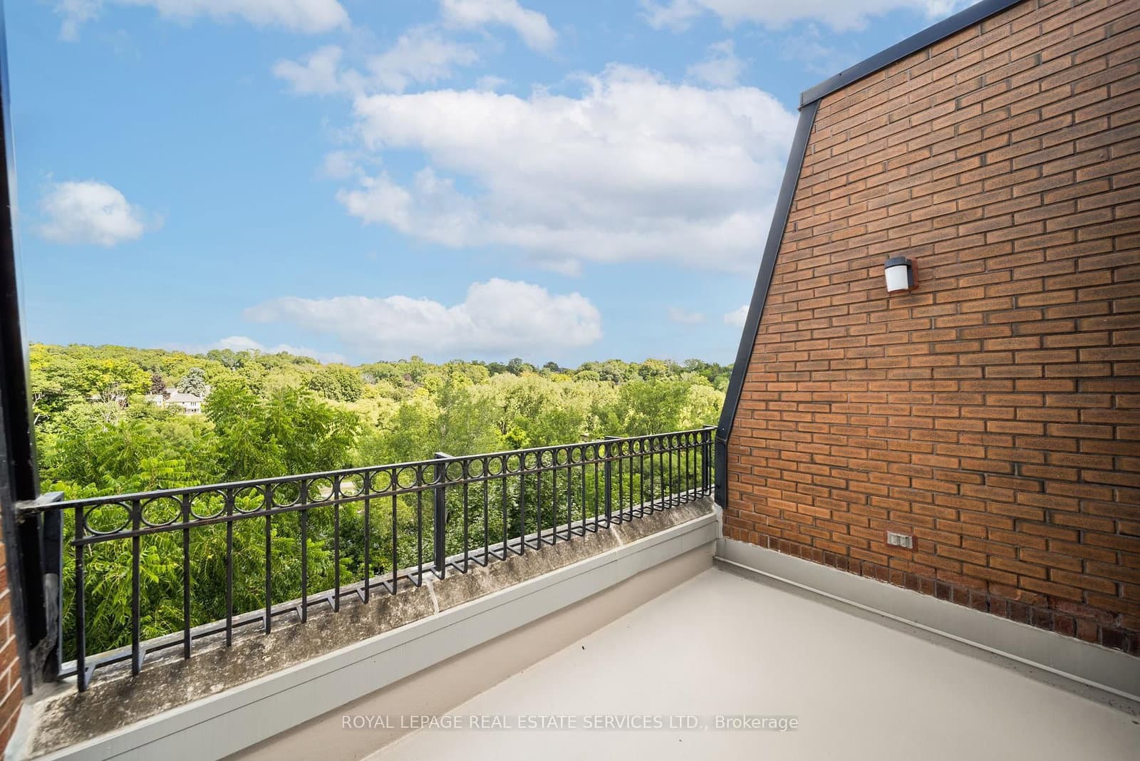 50 Old Mill Road, Unit 501 thumbnail 47