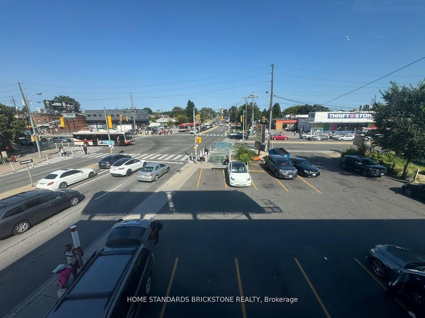 1680 Jane Street, Unit 203 thumbnail 2