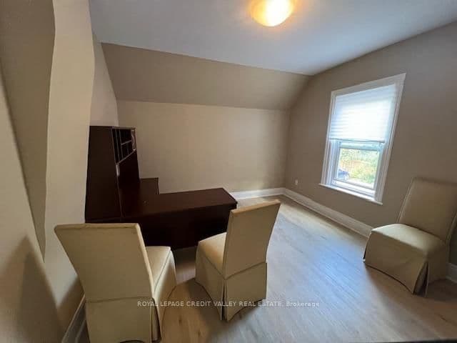 266 Main Street N, Unit 2 thumbnail 7