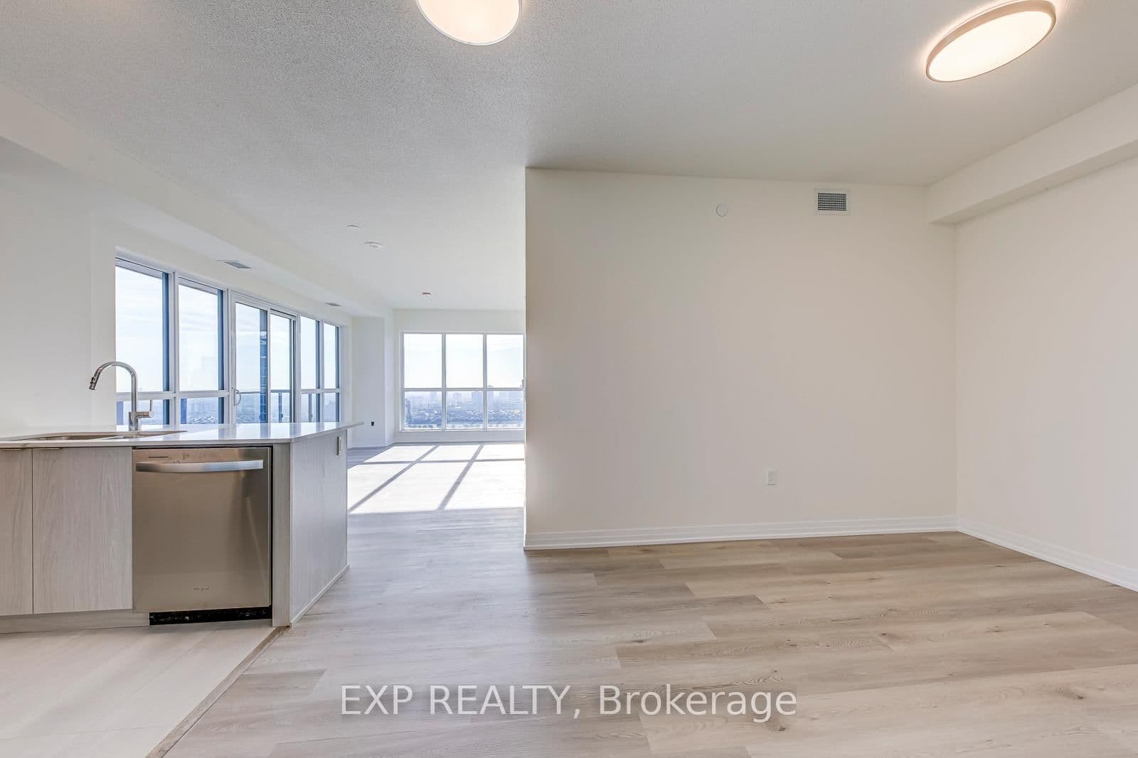 15 Watergarden Drive, Unit 2001