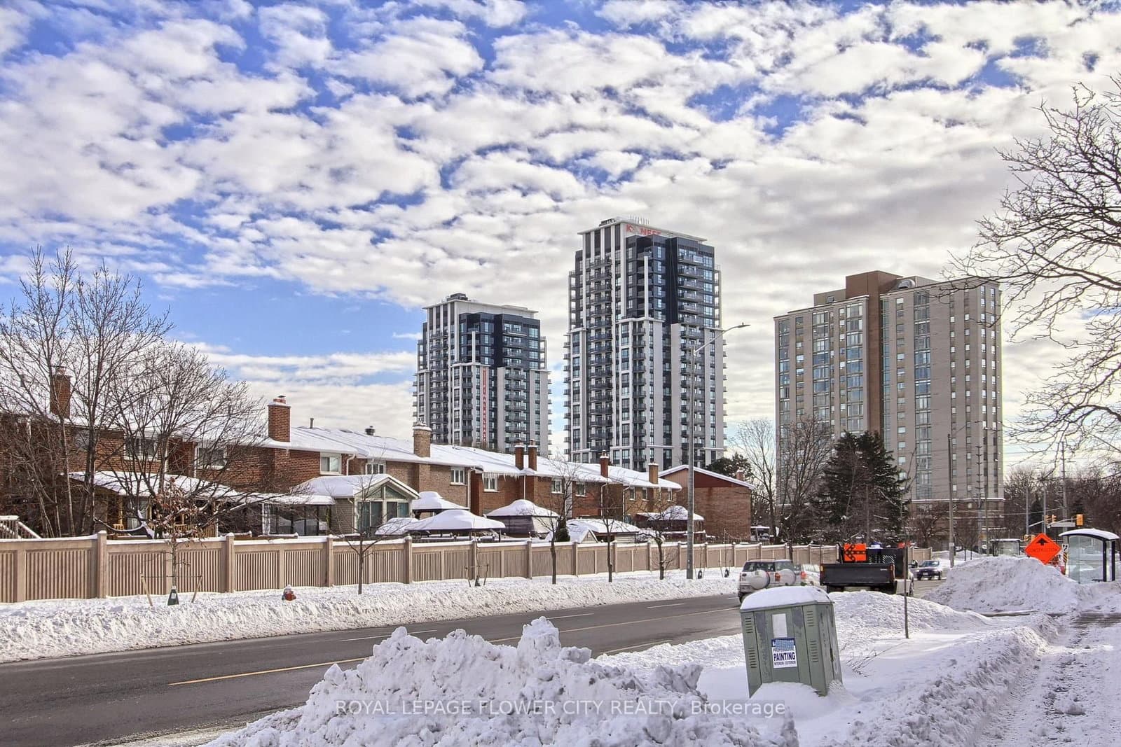 202 Burnhamthorpe Road E, Unit 1506