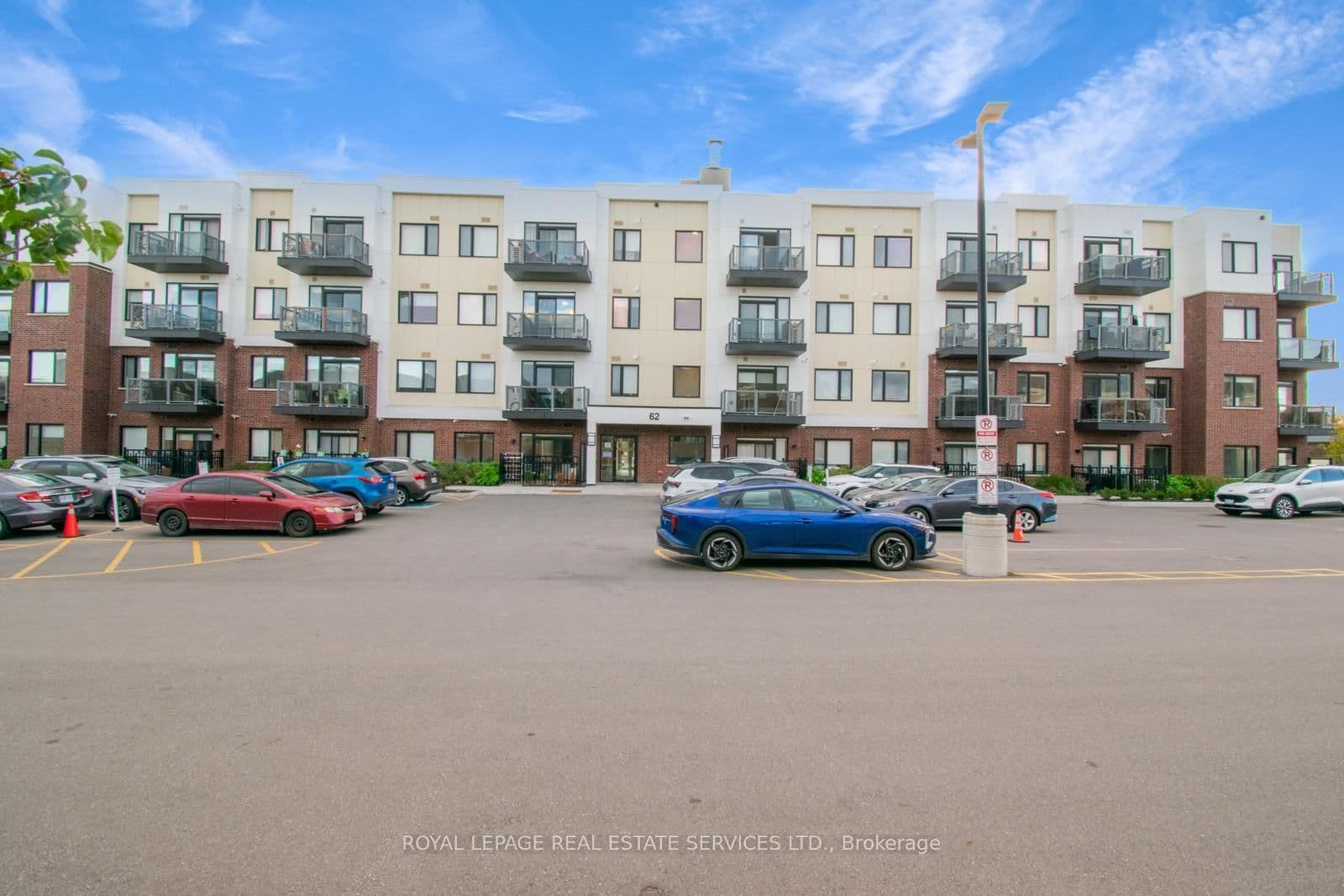 62 Sky Harbour Drive, Unit 113