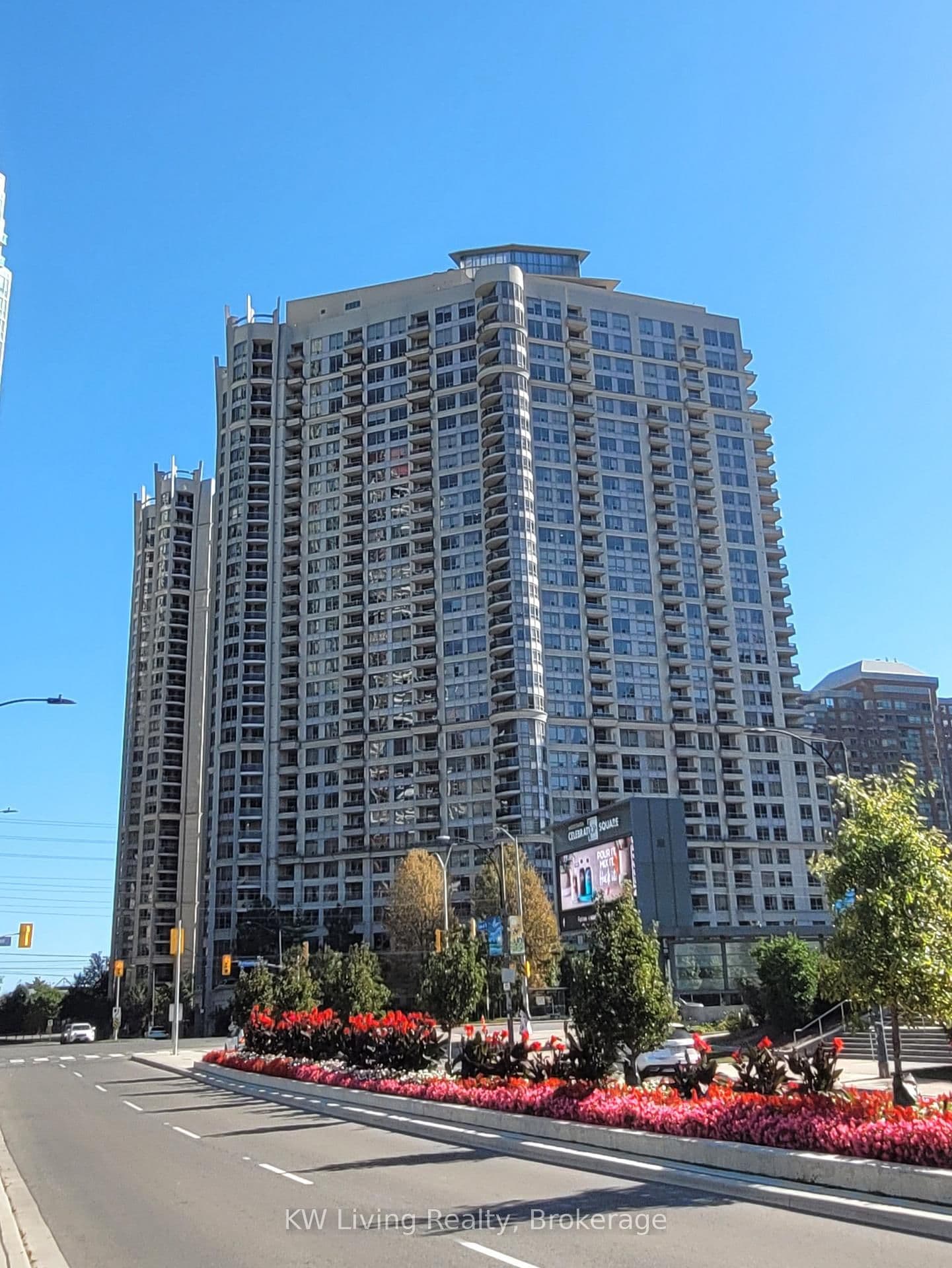 3888 Duke Of York Boulevard, Unit 924