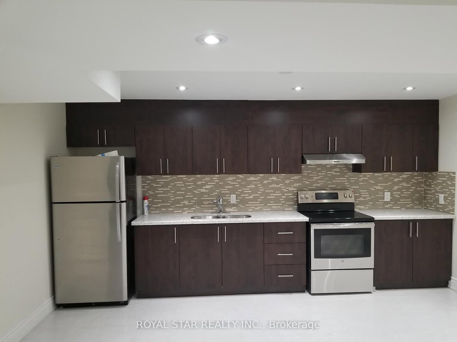 61 Aldersgate Drive thumbnail 30