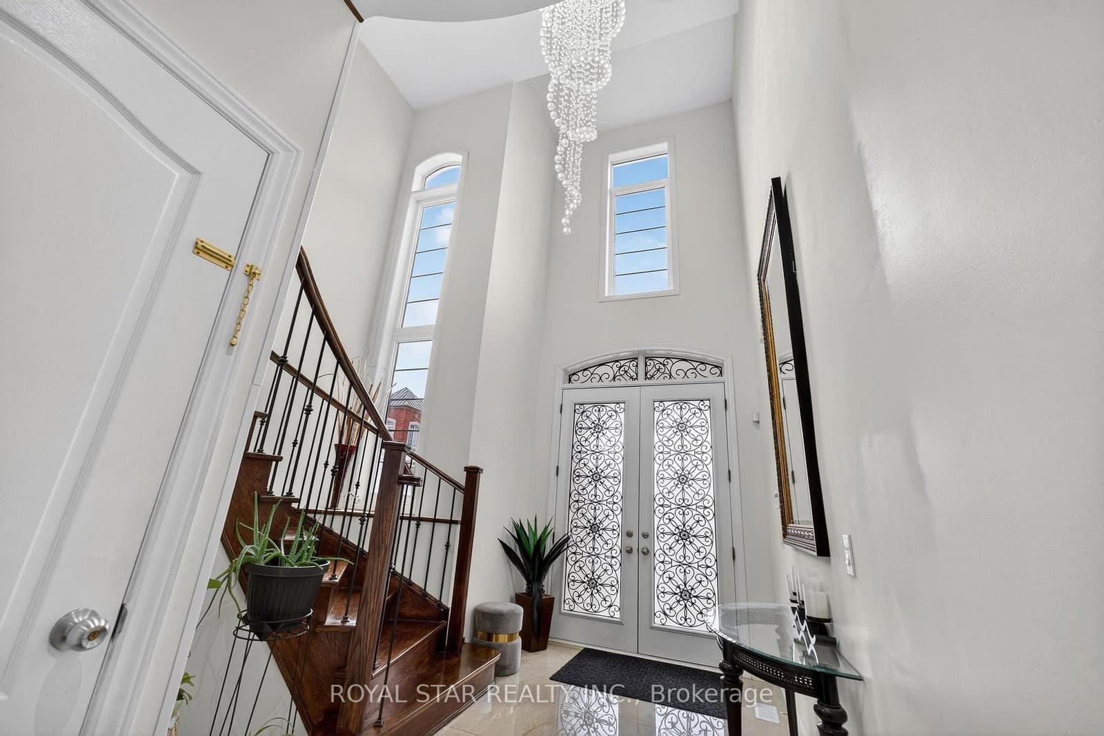 61 Aldersgate Drive thumbnail 9