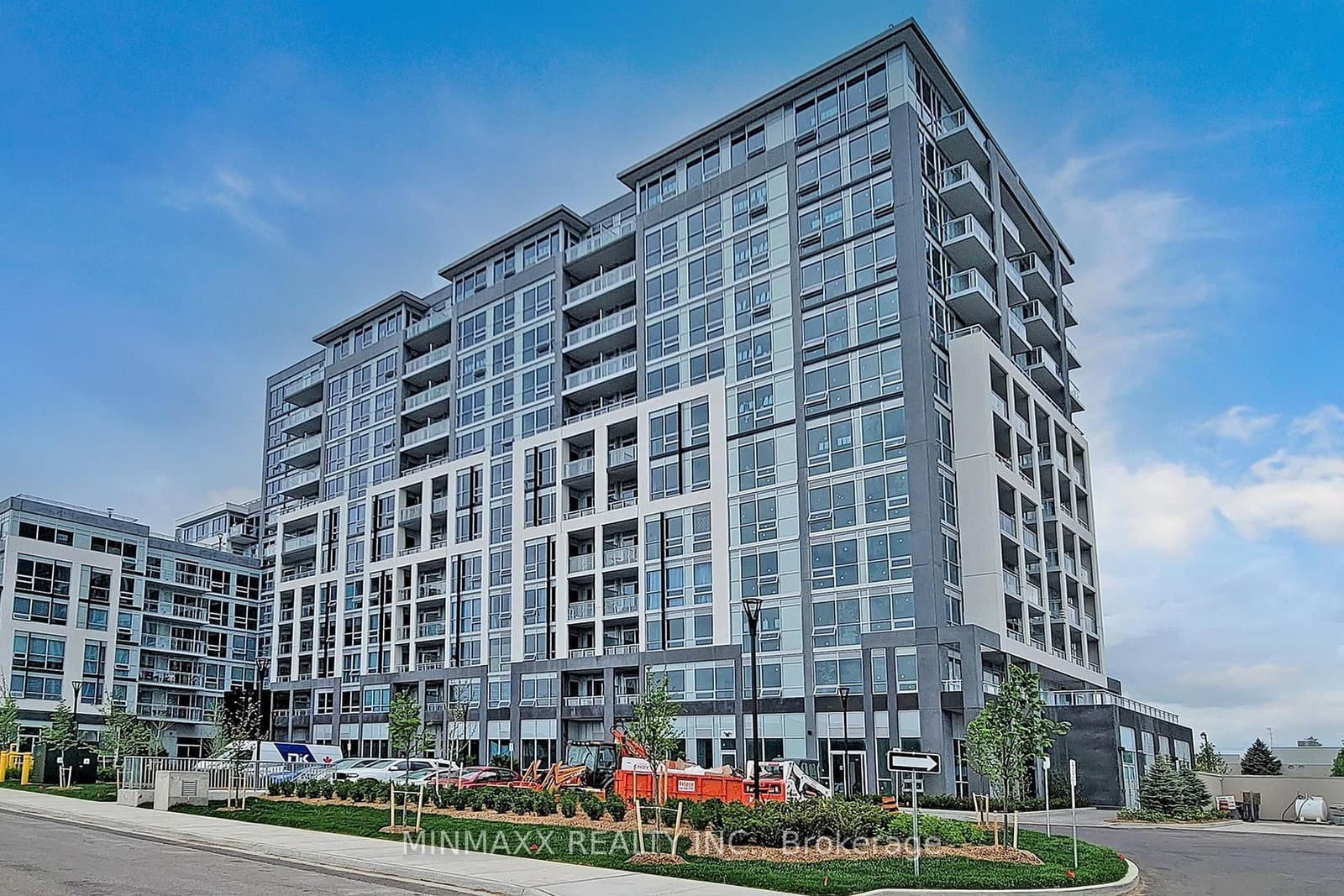 1050 Main Street E, Unit 222