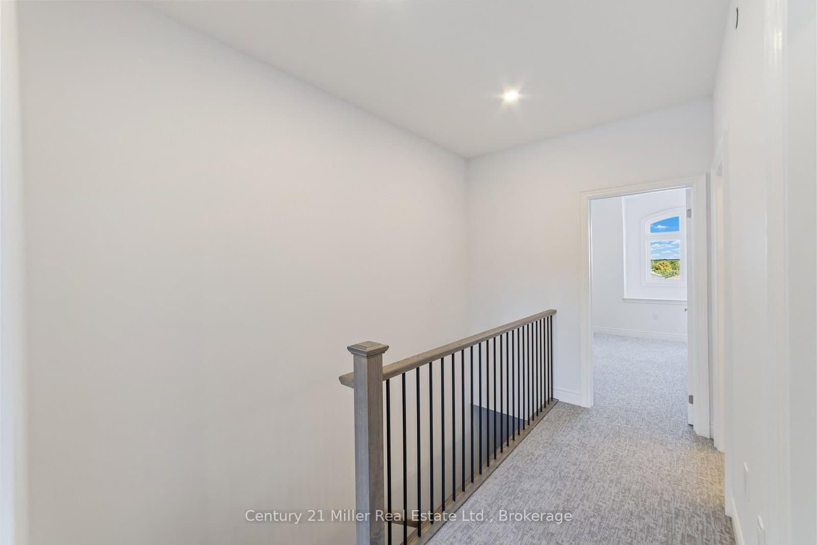 2140 Trafalgar Road, Unit 48 thumbnail 18