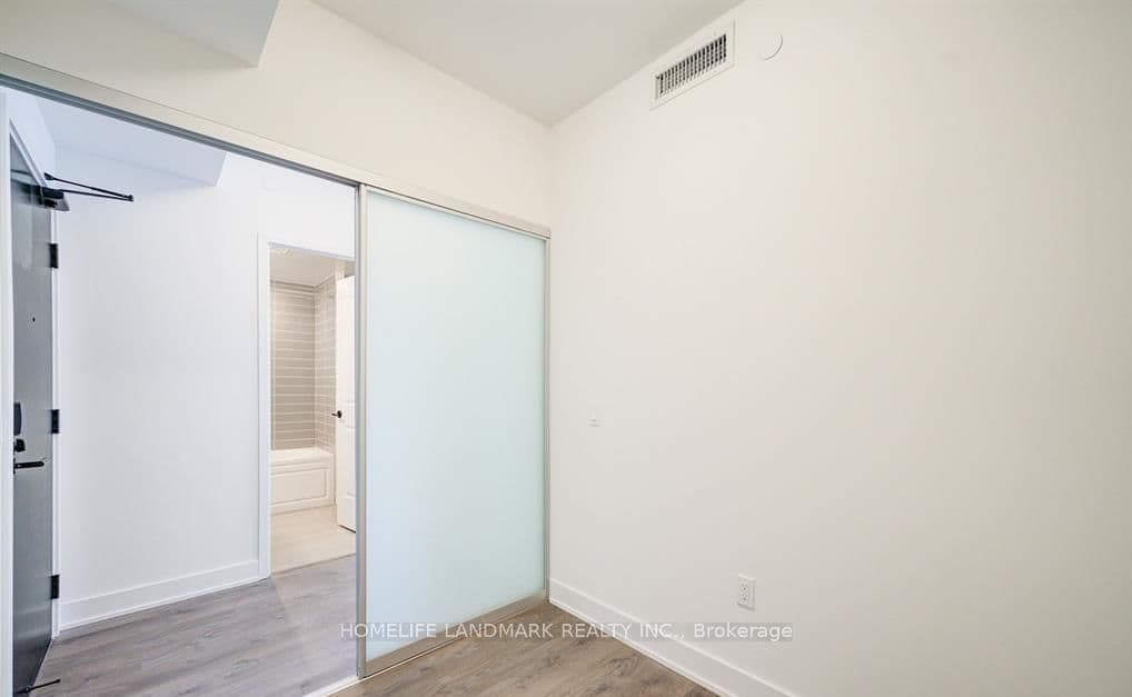 2333 Khalsa Gate, Unit 313 thumbnail 5