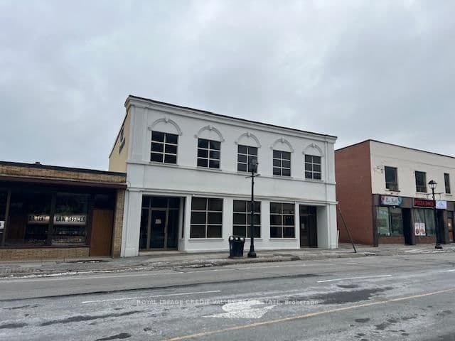 32 Queen Street W, Unit 201 thumbnail 2