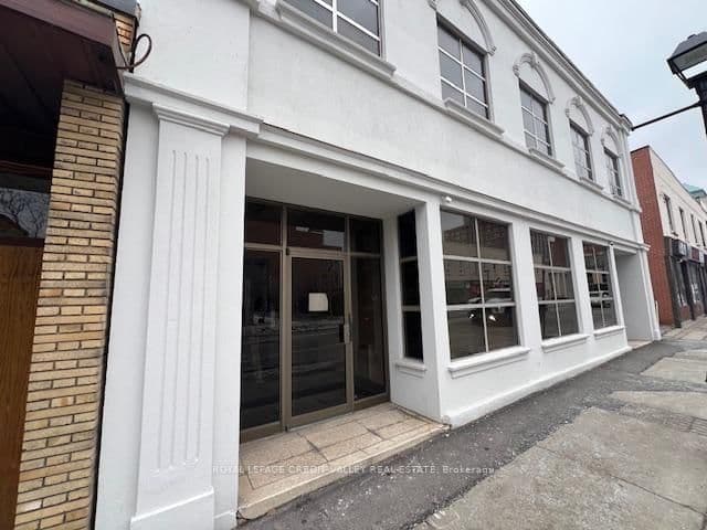 32 Queen Street W, Unit 201 thumbnail 6