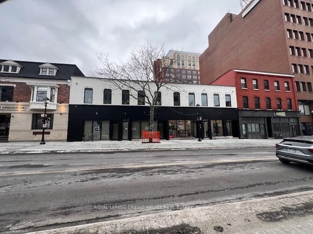 39 Queen Street E thumbnail 9