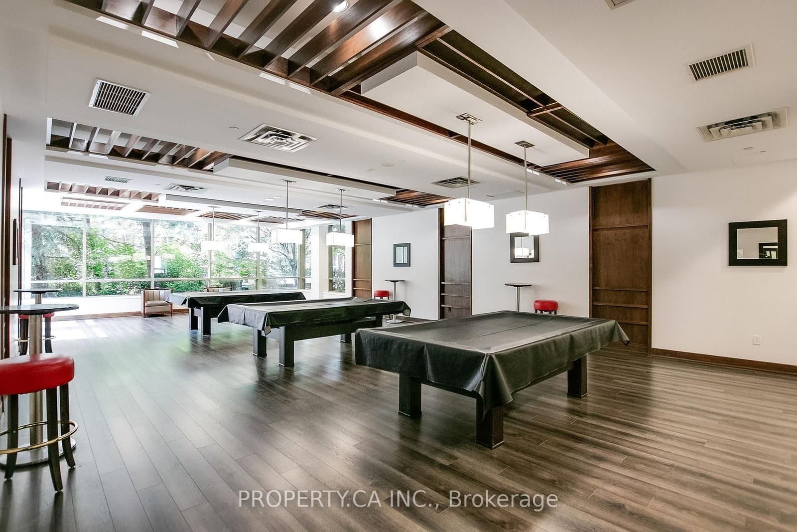 3880 Duke Of York Boulevard, Unit 2804 thumbnail 46