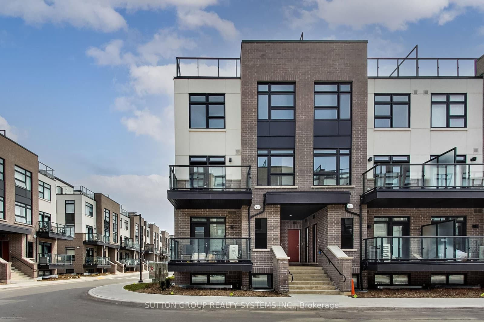 1593 Rose Way, Unit 102 thumbnail 2