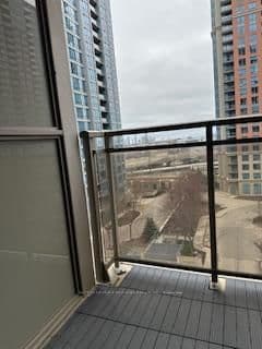 5229 Dundas Street W, Unit 609 thumbnail 17