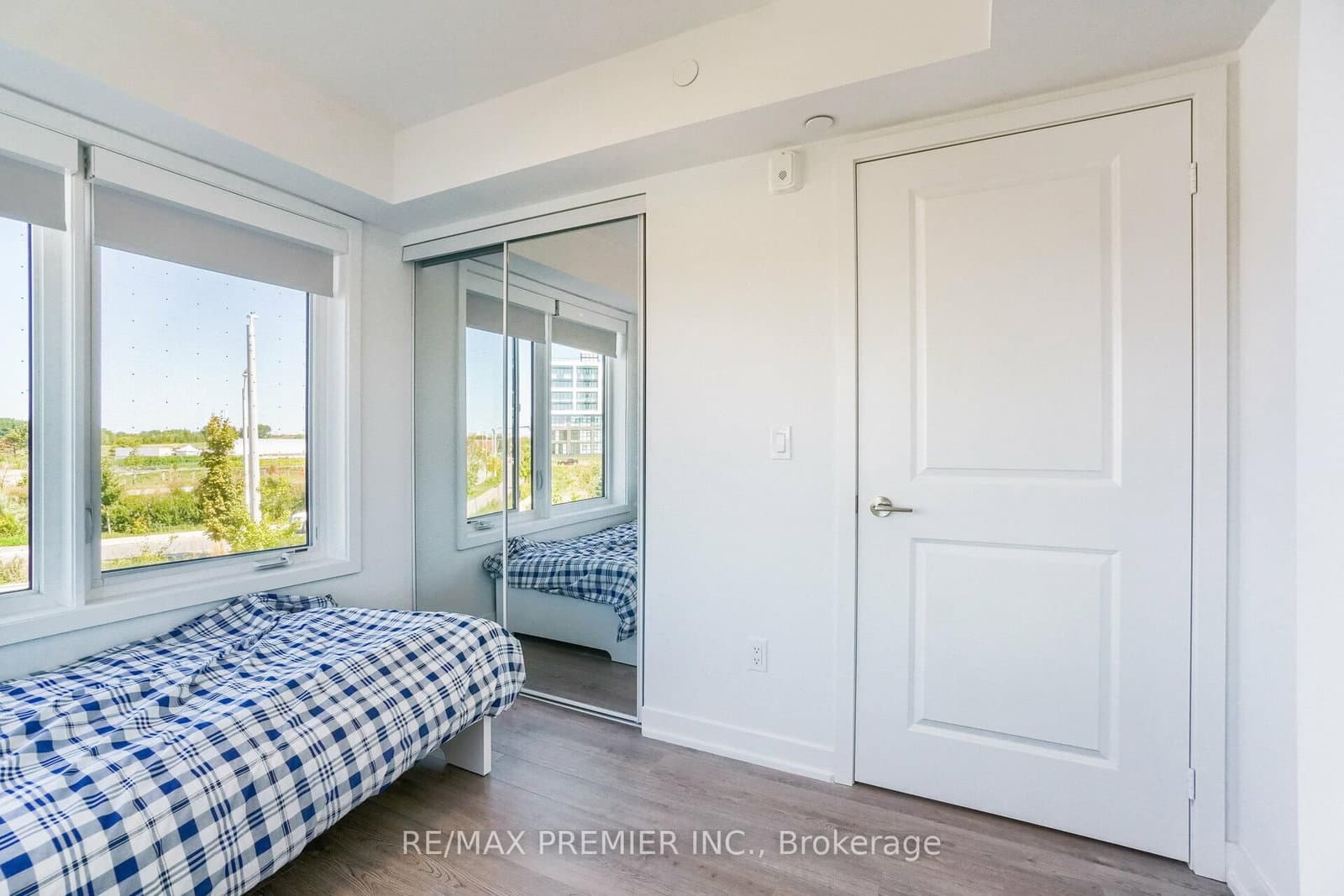 155 Downsview Park Boulevard, Unit 116 thumbnail 23