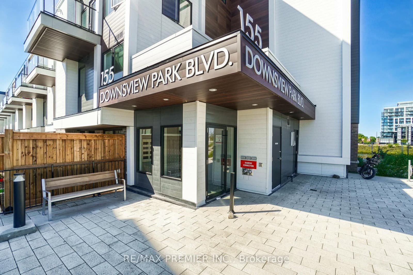 155 Downsview Park Boulevard, Unit 116 thumbnail 3