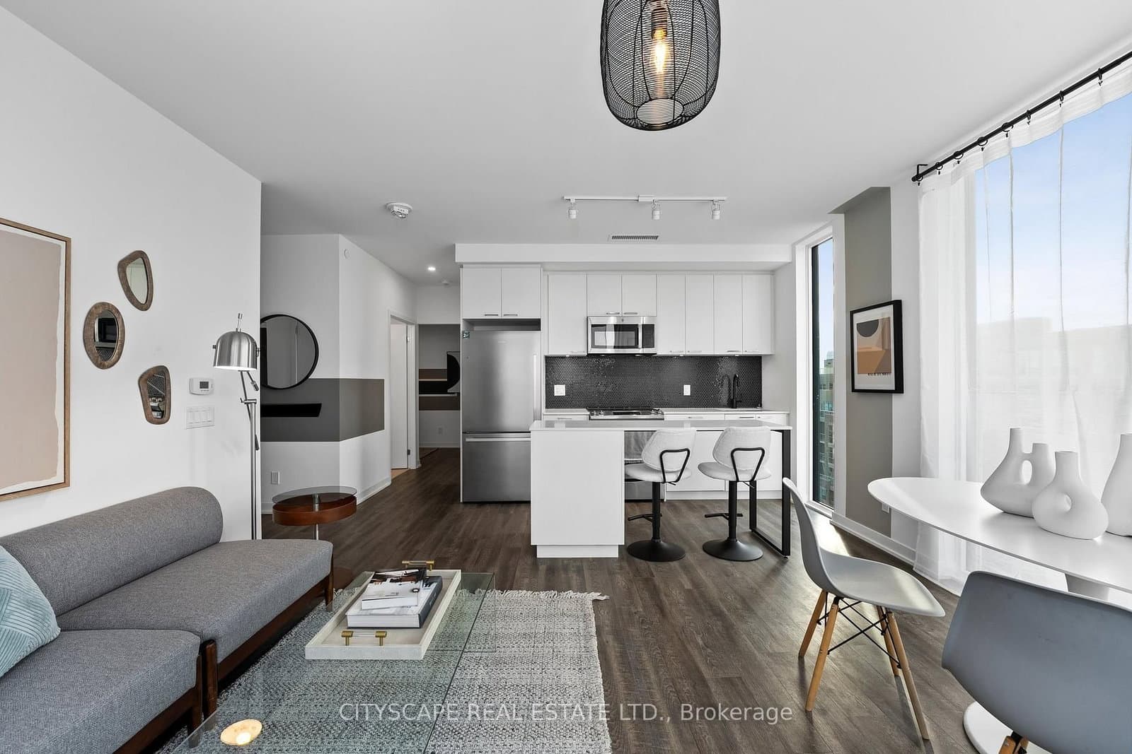 1808 St. Clair Avenue W, Unit 1104