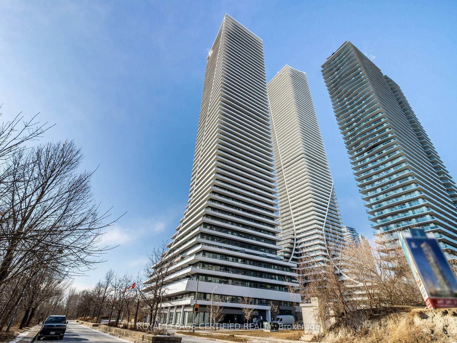 #4701 - 20 Shore Breeze Drive