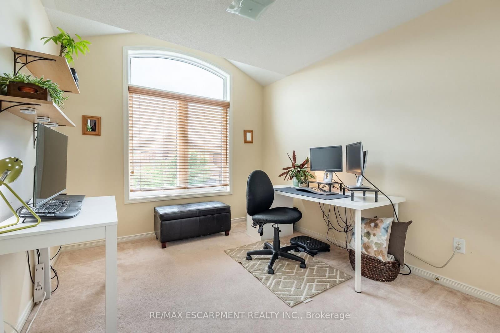 4670 Huffman Road N thumbnail 30