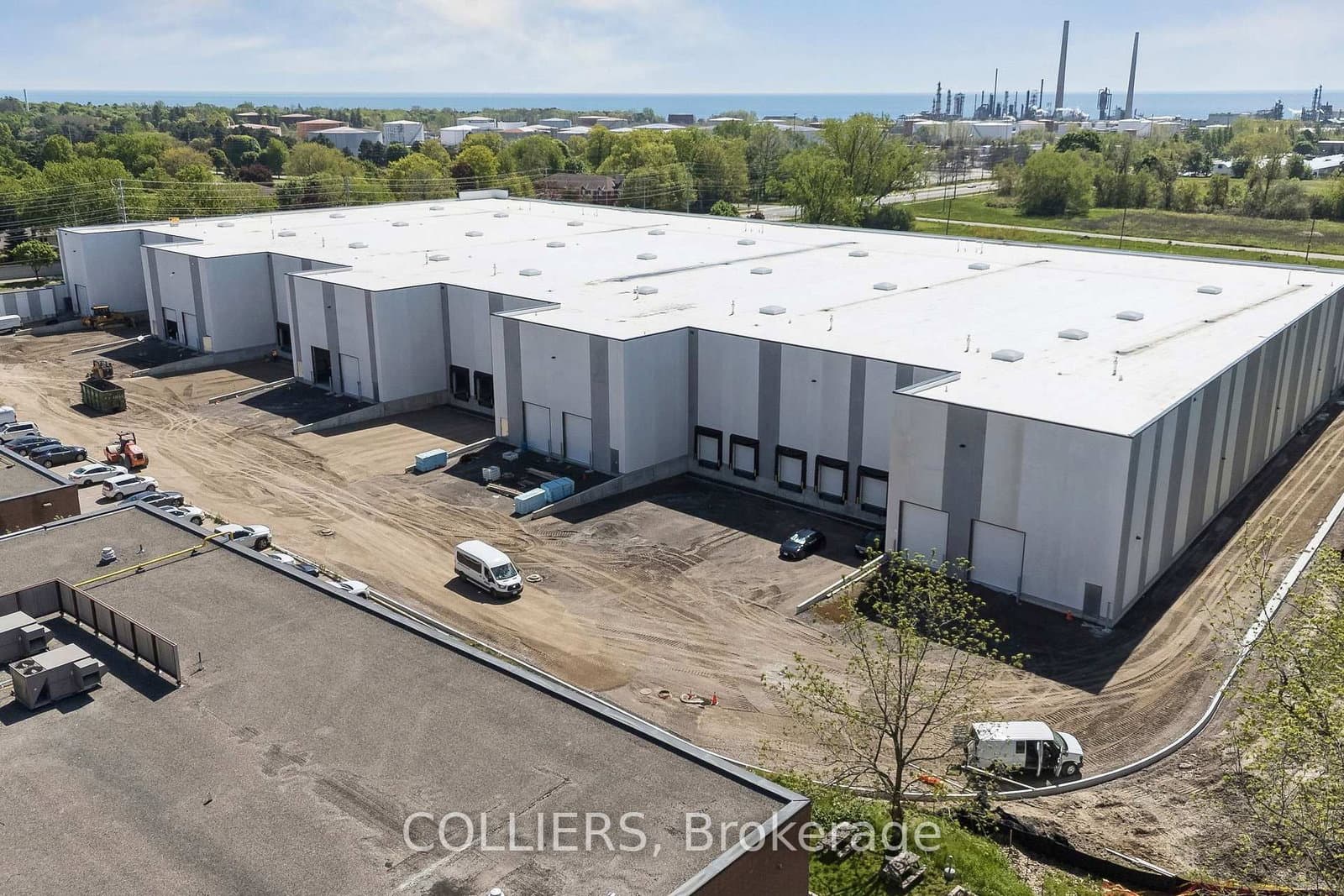 770 Southdown Road, Unit 108 thumbnail 3
