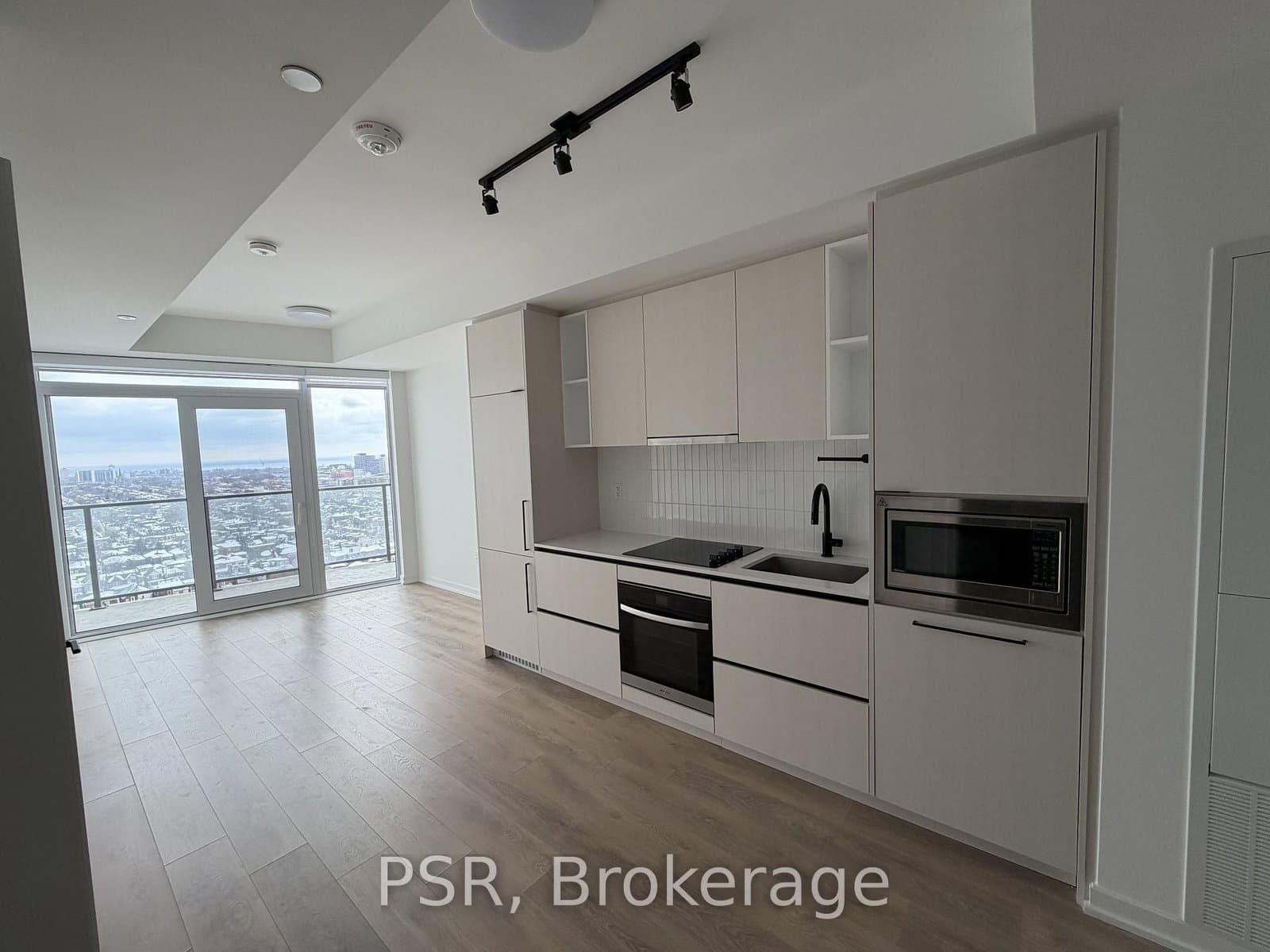 10 Graphophone Grove N, Unit 1701