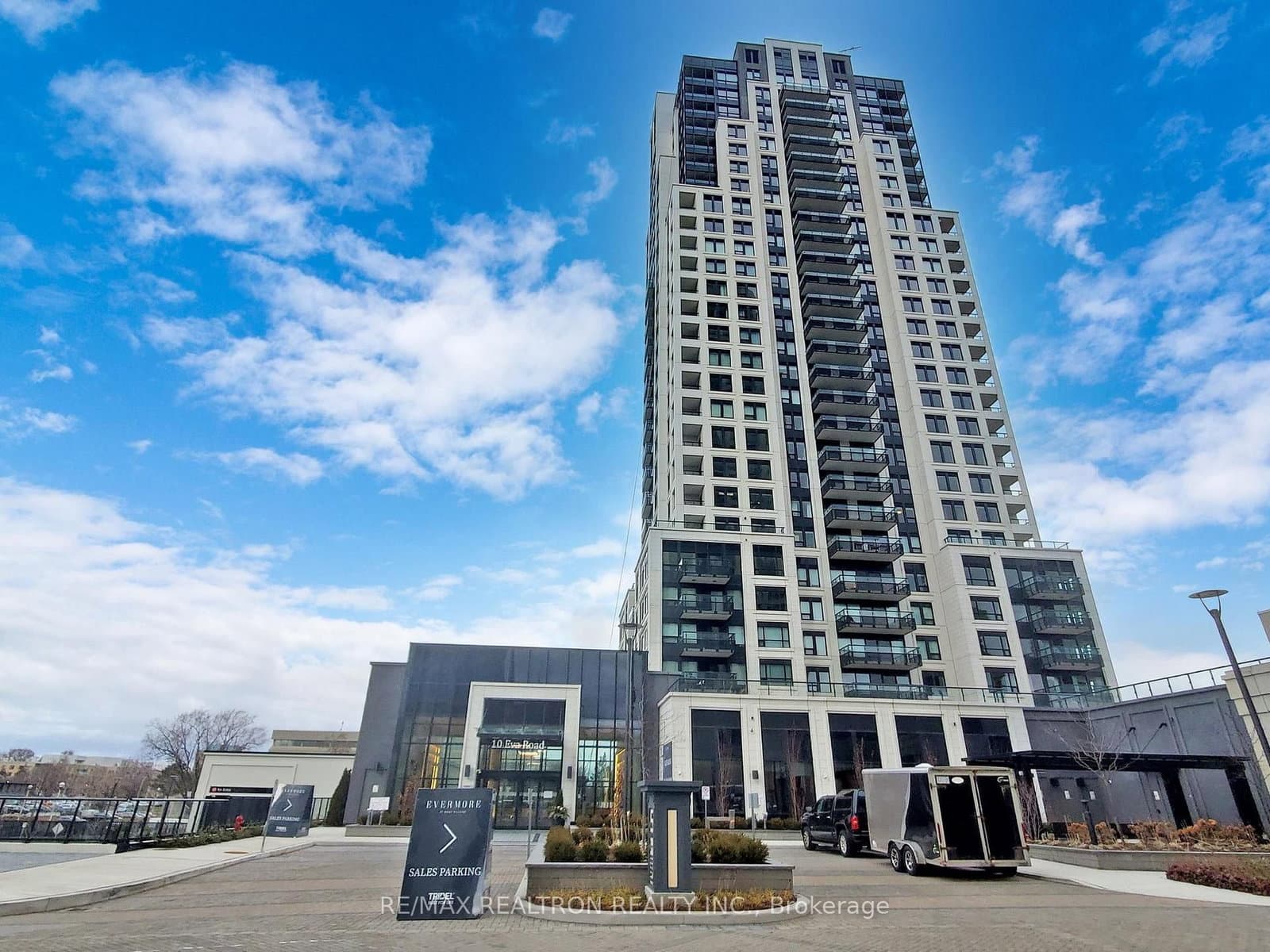 #1705 - 10 Eva Road