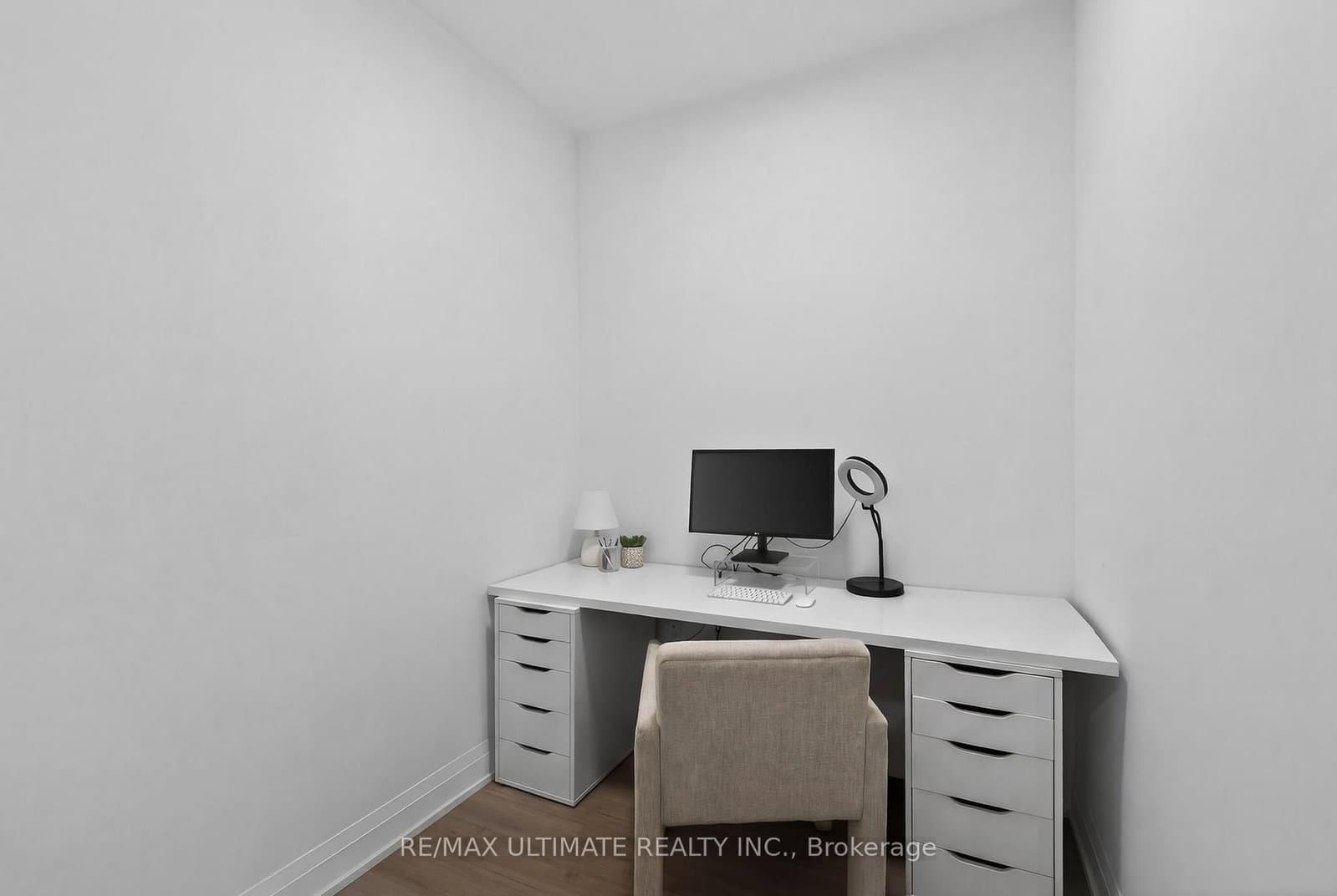 50 George Butchart Drive, Unit 106 thumbnail 21