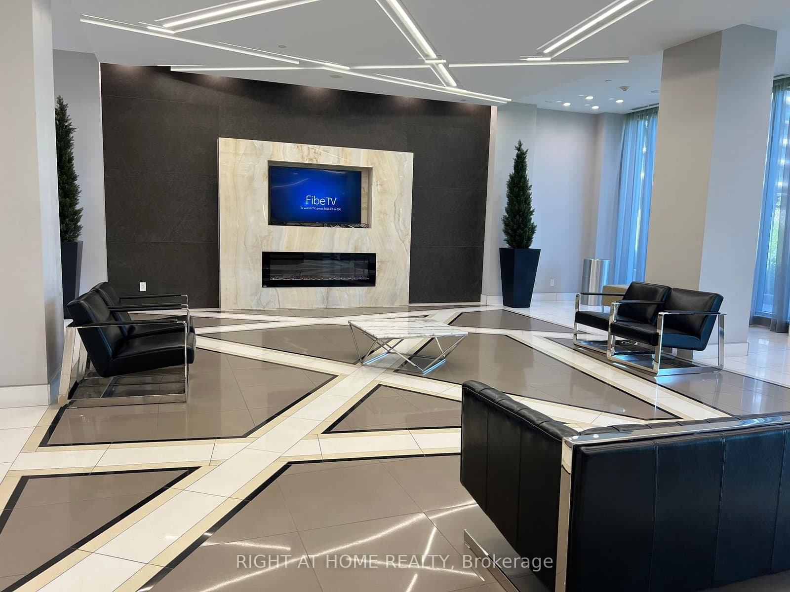 5025 Four Springs Avenue, Unit 1407 thumbnail 6