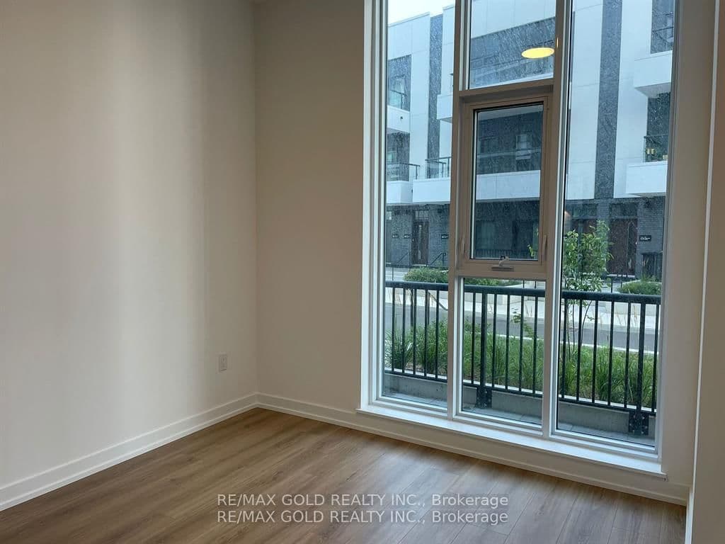 10 Lagerfeld Drive, Unit 104 thumbnail 14