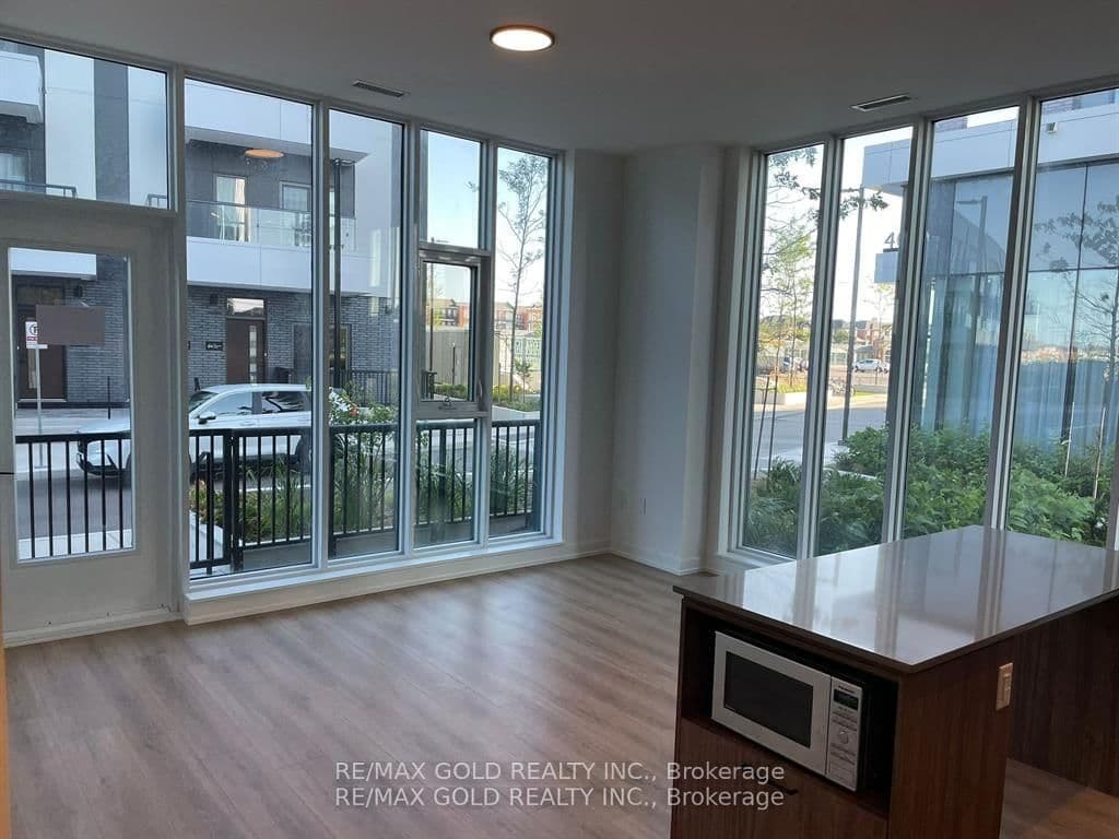 10 Lagerfeld Drive, Unit 104 thumbnail 33