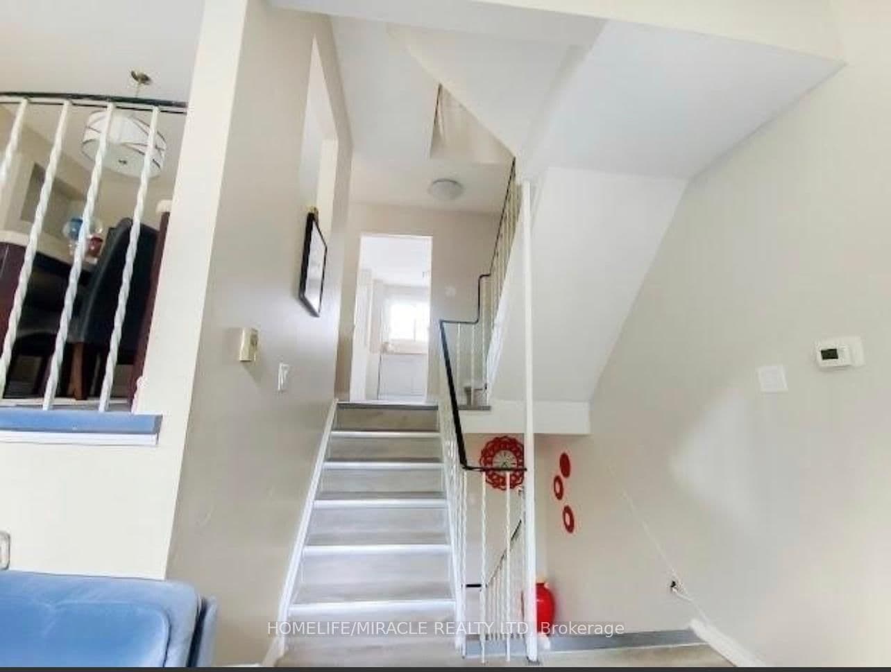23 Mccallum Court thumbnail 8