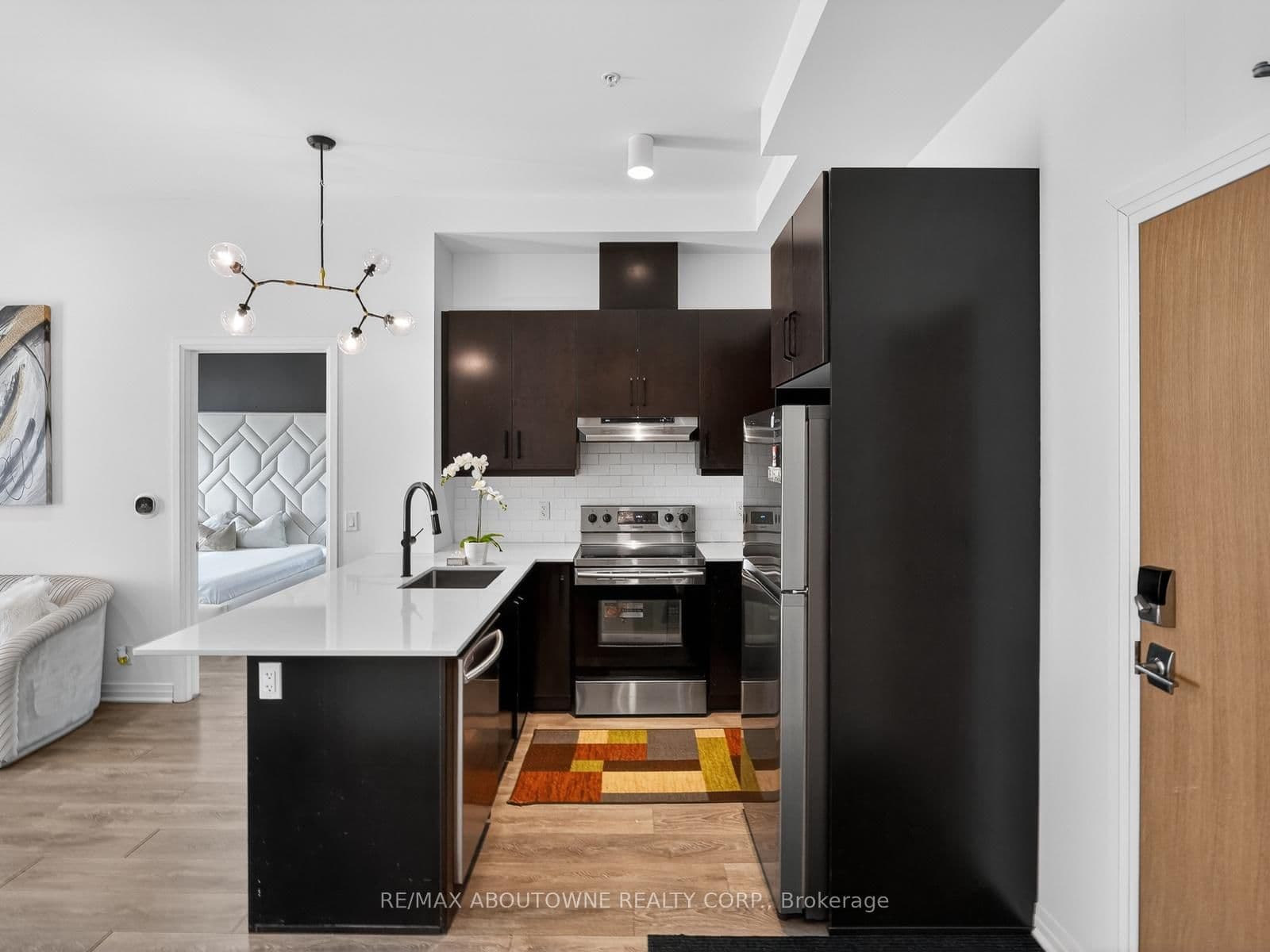 1105 LEGER Way, Unit 631 thumbnail 8