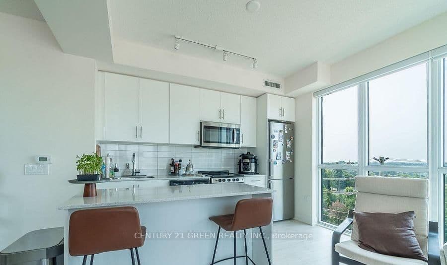 509 Dundas Street W, Unit 506 thumbnail 11