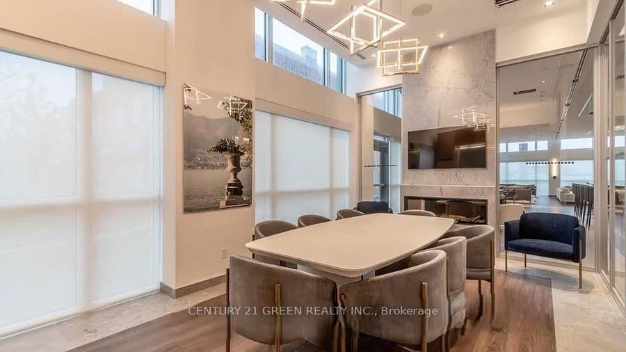 509 Dundas Street W, Unit 506 thumbnail 32