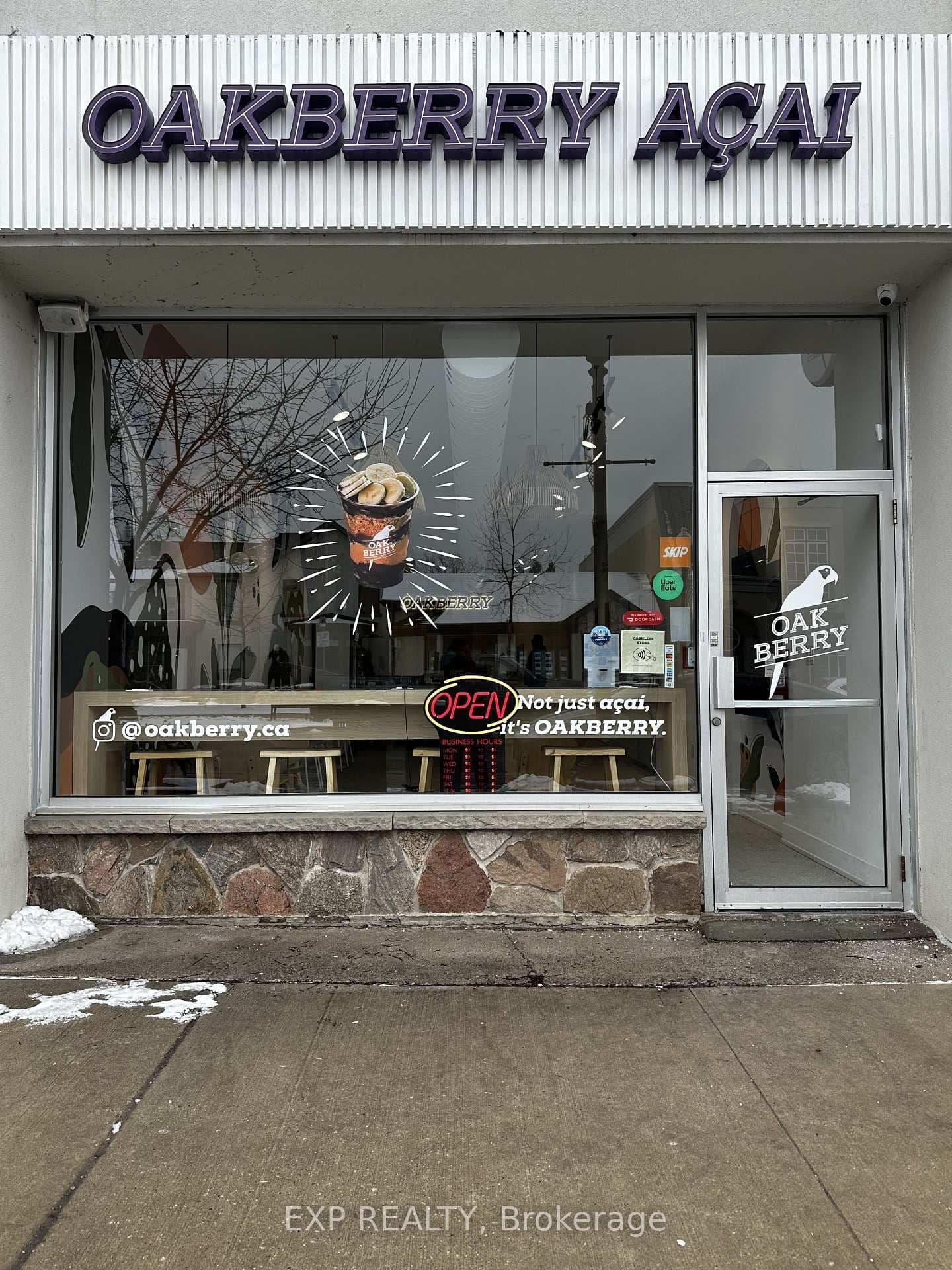 327 Lakeshore Road E thumbnail 2