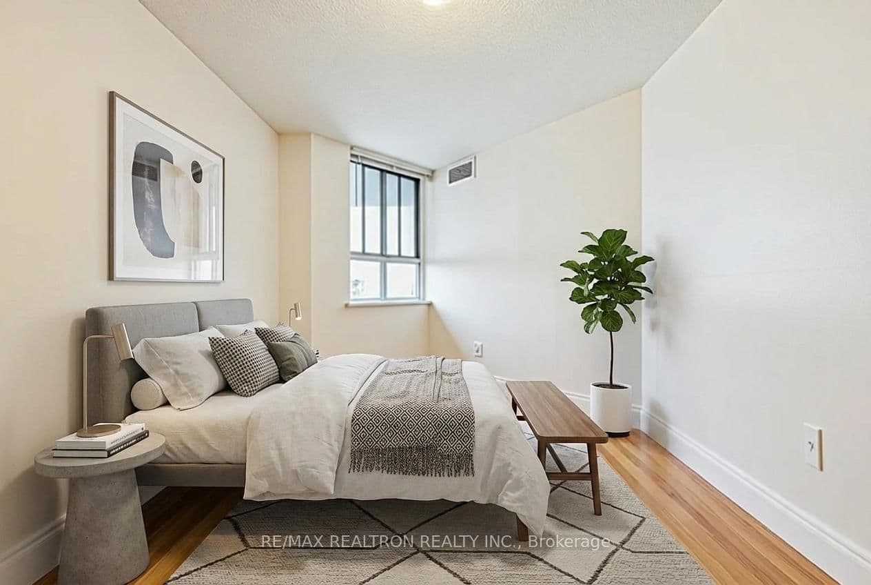 236 Albion Road, Unit 903 thumbnail 14